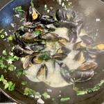 Moules im Wok