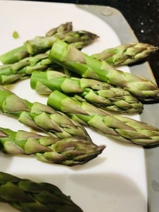 Grüner Spargel