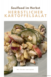 Herbstlicher Kartoffelsalat mit Gurke und Apfel