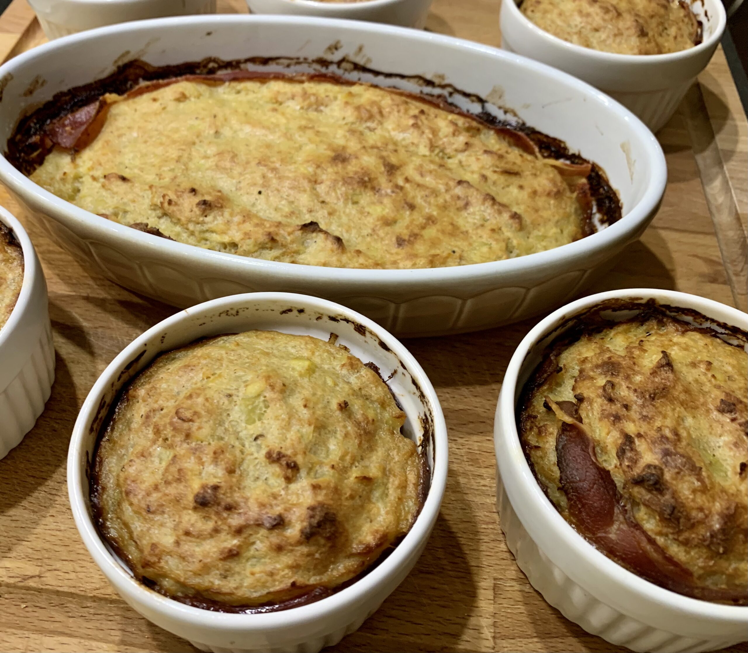 Kartoffelsoufflee im Baconmantel