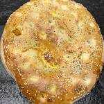 Ein knuspriges Türkisches Fladenbrot