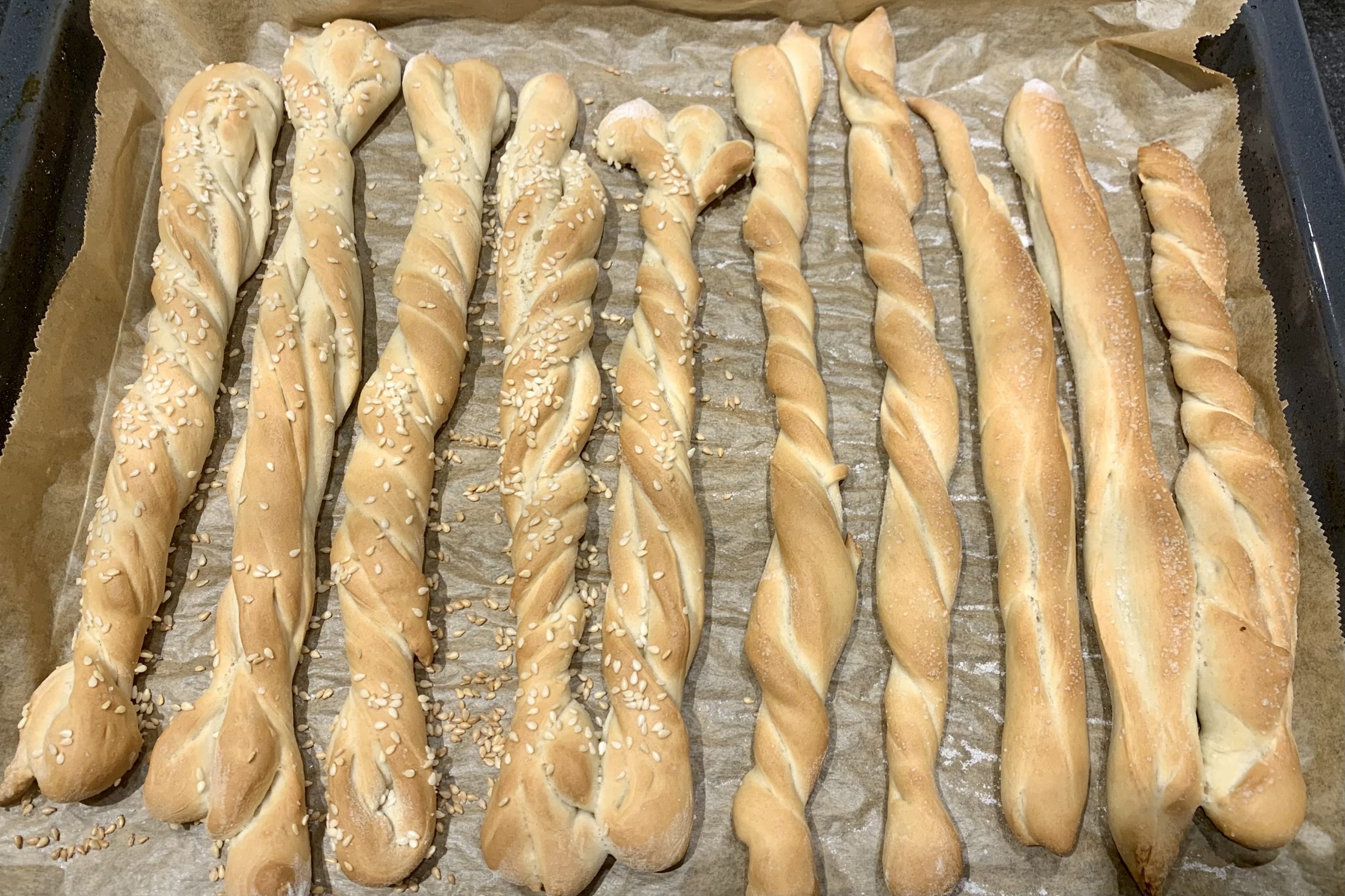 Grissini zum knabbern und dippen.