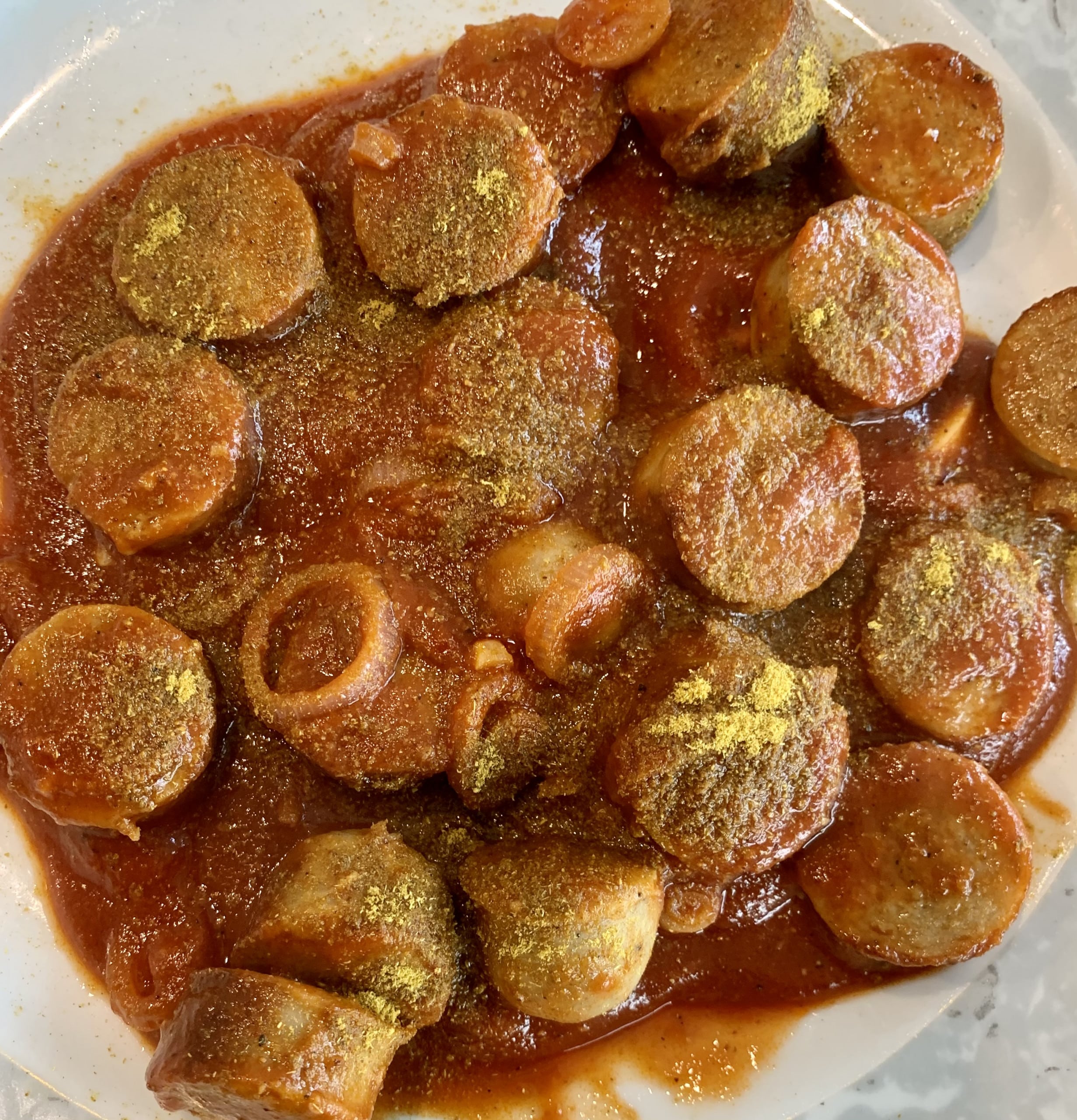 Du stehst auf scharfe Currysauce? Dann bist Du genau richtig Du stehst auf scharfe Currysauce? Dann bist Du genau richtig