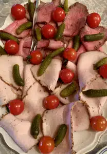 Bratenaufschnittplatte