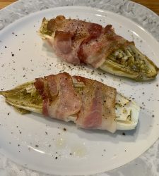 Chicorée im Speckmantel