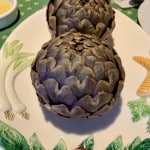 Artischoken mit Estragon Vinaigrette