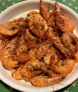 Crevettes sautées à la sauce tomate - gebratene Garnelen in Tomatensauce