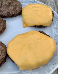 Cheeseburger – welchen Käse nehme ich für den Burger?
