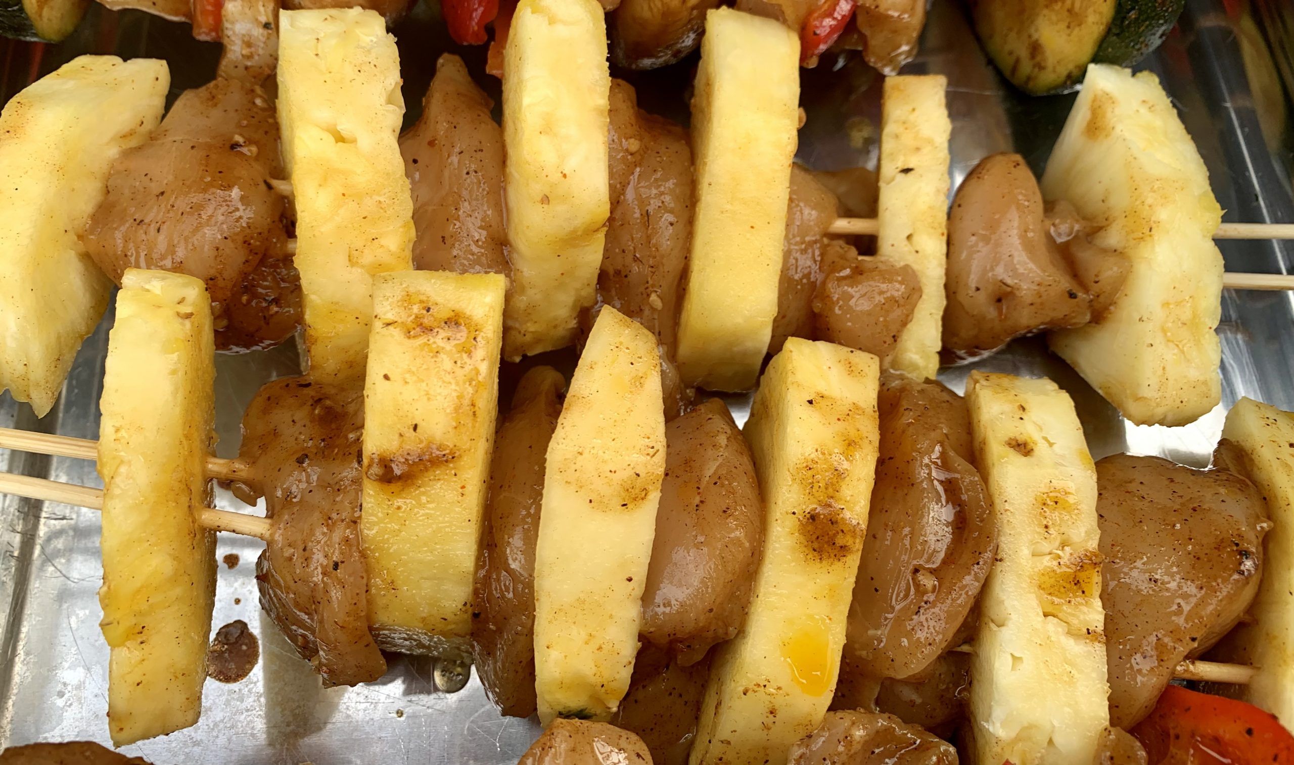 Hühnchen-Ananas-Teriyaki Spieße