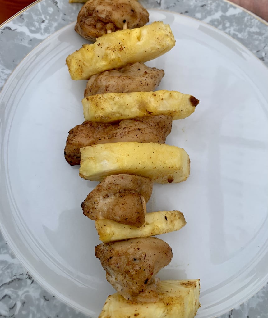 Hühnchen-Ananas-Teriyaki Spieße
