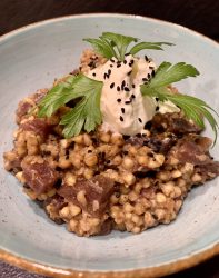 Buchweizen mit Rote Bete