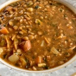 Deftige Linsensuppe mit Möhren
