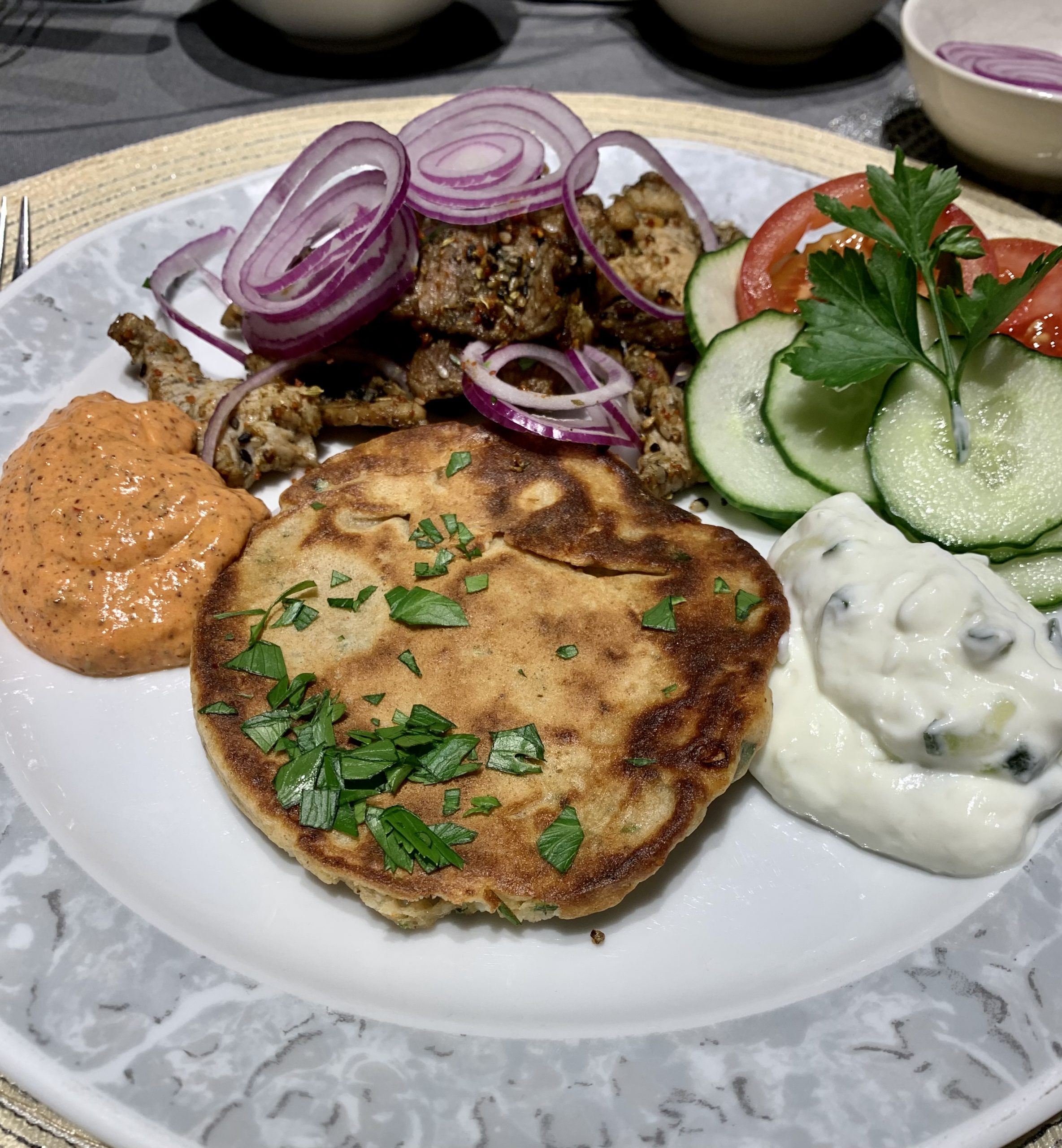 Akıtma mit Dönerteller