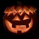 Halloween Kürbisse schnitzen