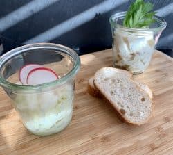 Kartoffelsalat und Krautsalat Tapas