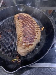 Argentinische Steakhüfte in der Dutch Oven Pfanne