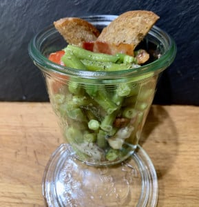 Grüne-Bohnen-Matjes Salat Tapas