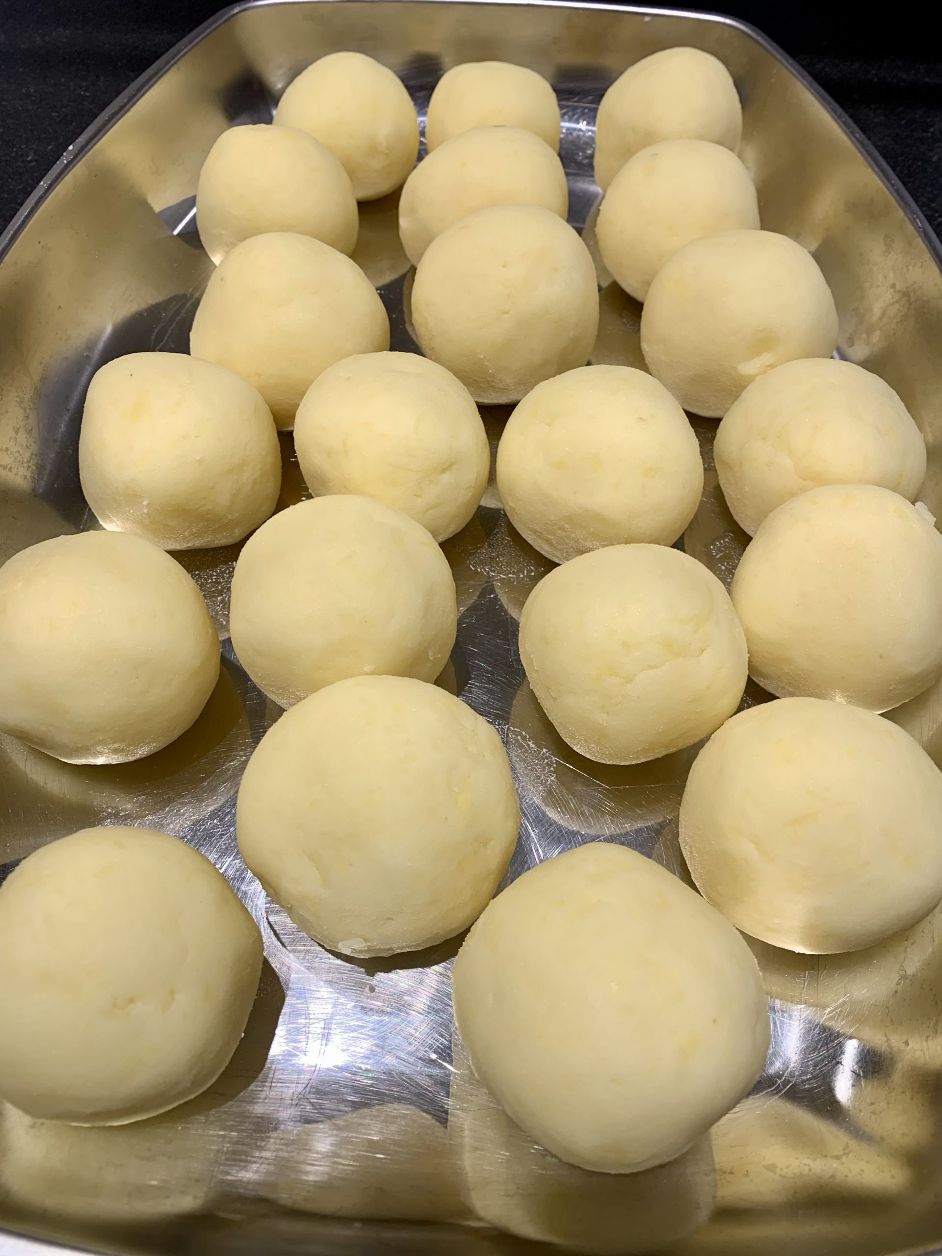 Kartoffelklöße halb und halb Kartoffelklöße halb und halb