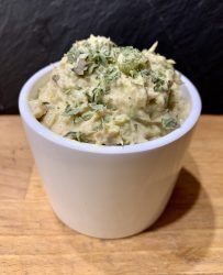 Erbspüree mit Thunfisch und Curry