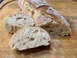 Sauerteigbaguette mit Farin T65 und lievito madre