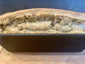 Tomaten-Zwiebelbrot aus dem K4