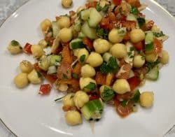 Kichererbsensalat mit Thunfisch