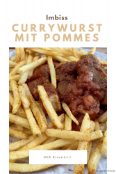 Currywurst mit Pommes