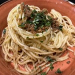 Spaghetti mit gebratenen Semmelbröseln