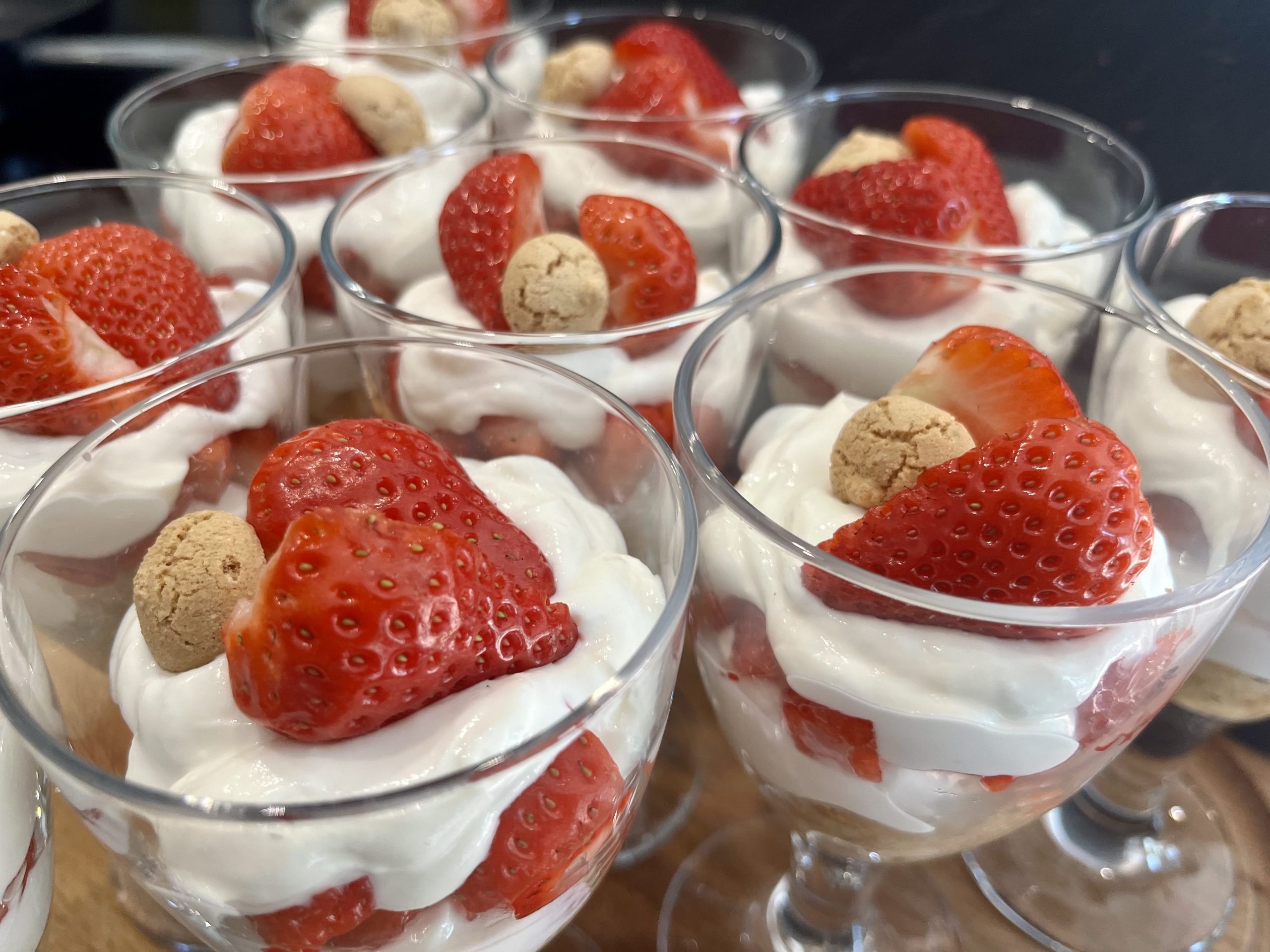 Erdbeer-Mascarpone mit Schuss