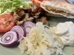 Bratwurstdöner - der schnelle Döner