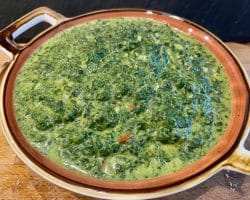 Indischer Spinat mit Ingwer und Chili