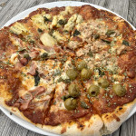 Pizza quattro stagioni