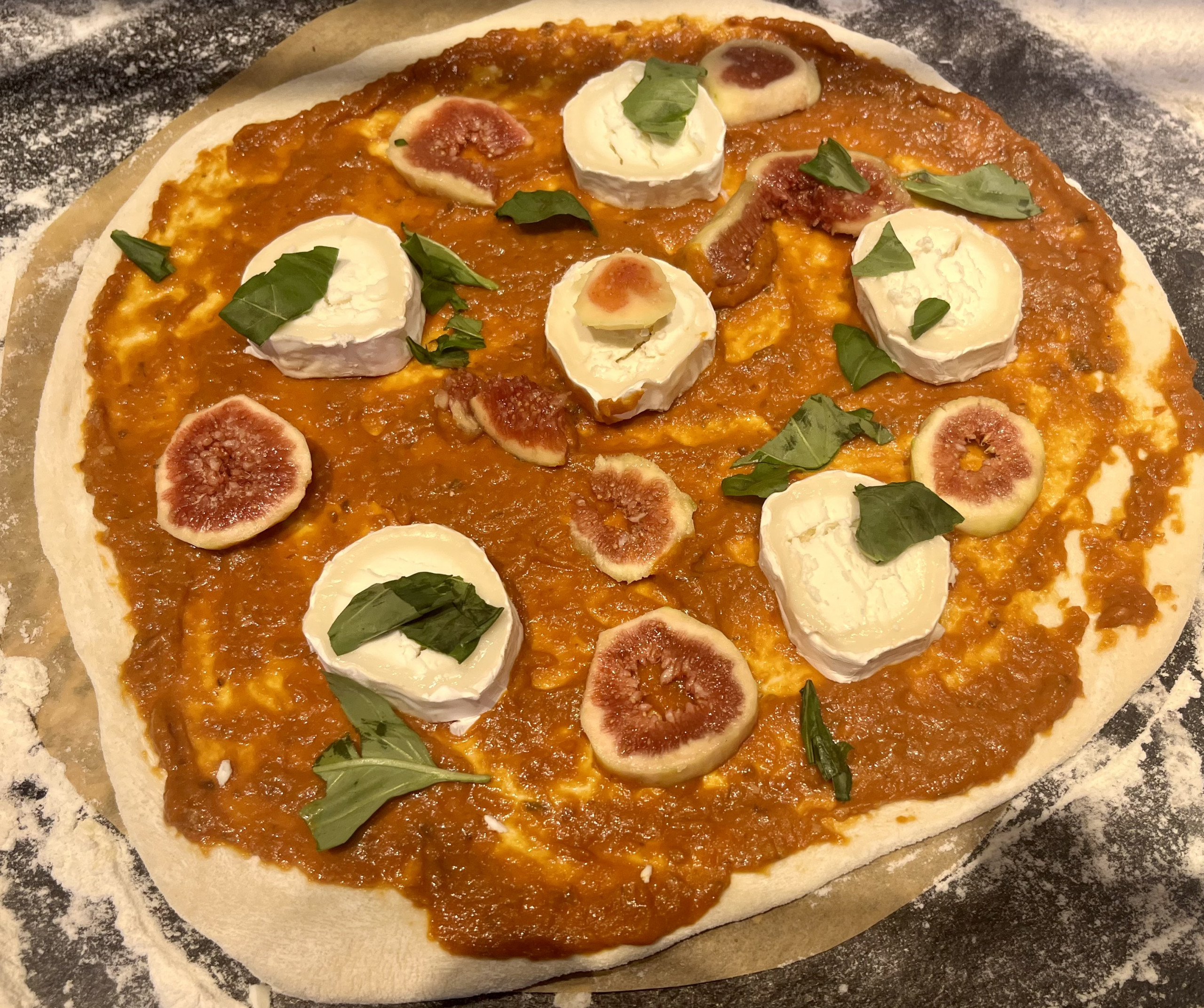 Pizza fichi e caprino – Pizza Feigen-Ziegenkäse