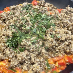 Couscous-Linsen Gemüse mit Paprika und Tomaten