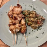 Marinierte Hähnchenspieße mit Linsen-Couscous