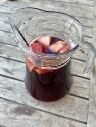 Sangria with gin