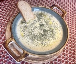 Kalte Gurkensuppe an heißen Tagen
