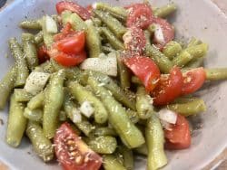 Grüne Bohnensalat mit Tomaten