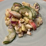 Herbstlicher Kartoffelsalat mit Gurke und Apfel