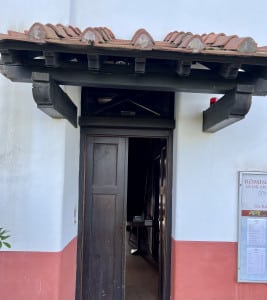 Eingang zur Taberna