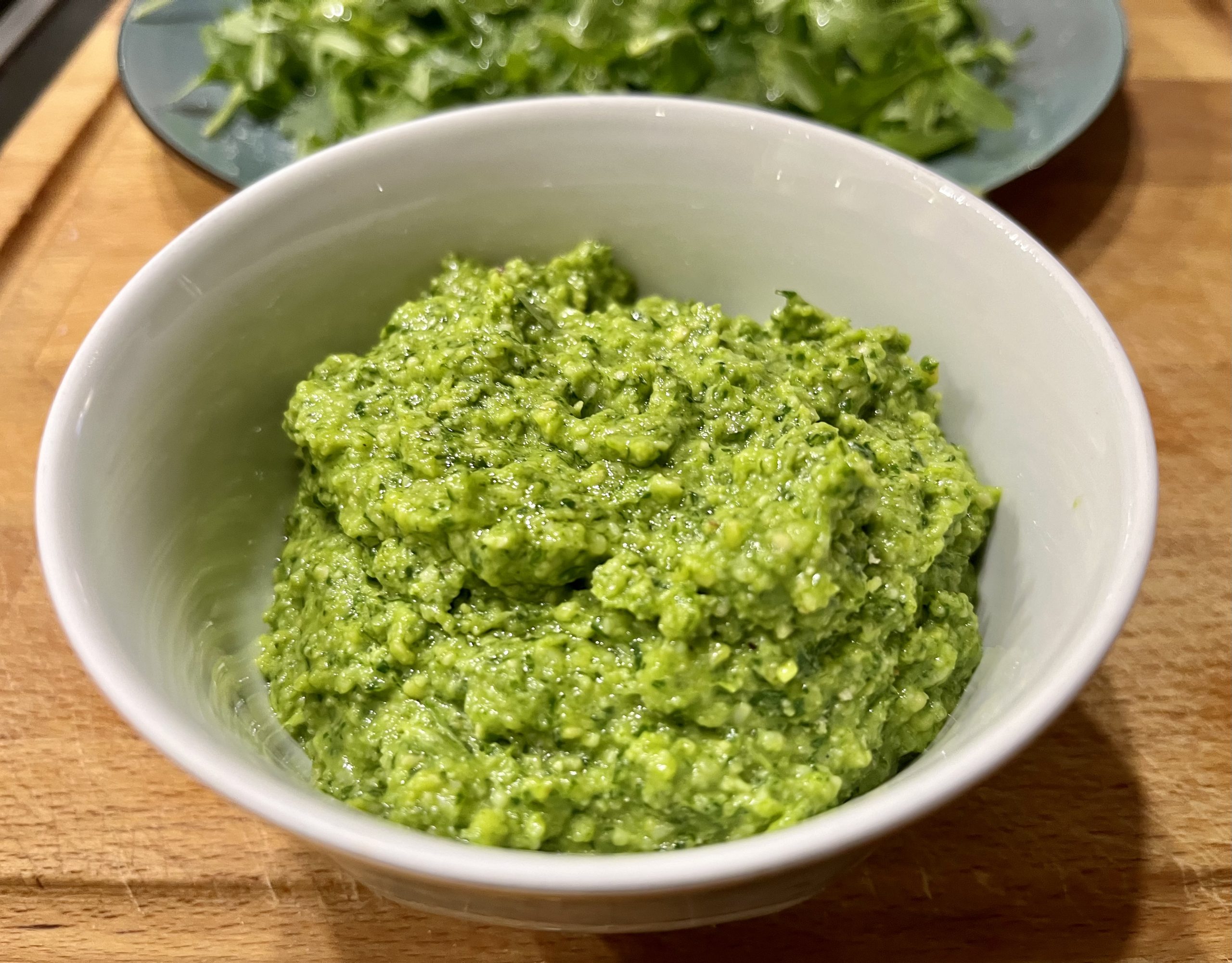 Feldsalat–Pesto