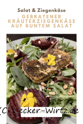 Gebratener Kräuterziegenkäse auf buntem Salat