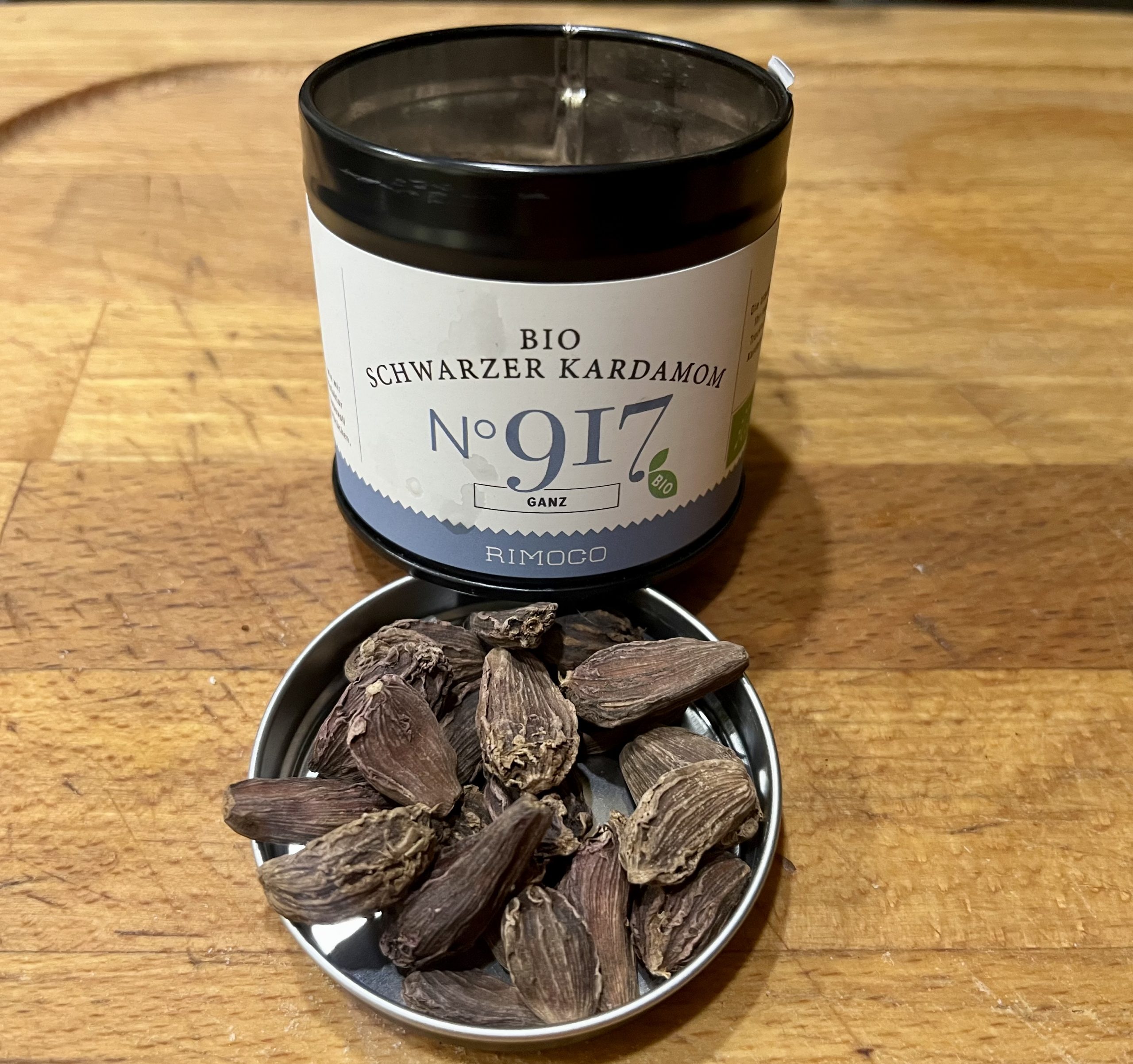 Schwarzer Kardamom