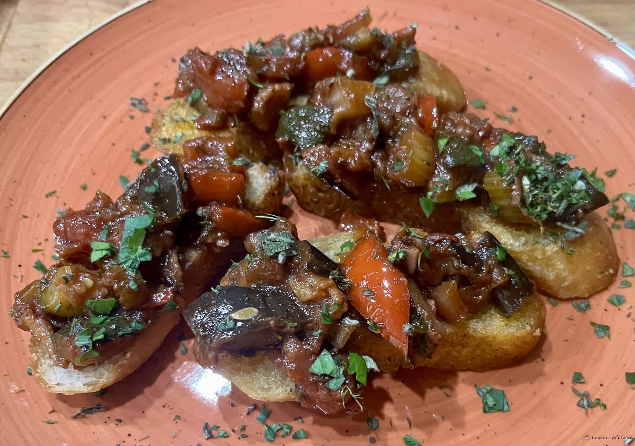 Caponata - sizilianisches Schmorgemüse Caponata - sizilianisches Schmorgemüse