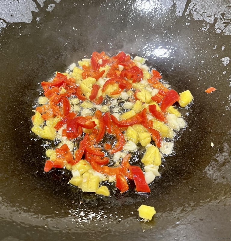 Bami Goreng geht auch ohne Fleisch Bami Goreng geht auch ohne Fleisch