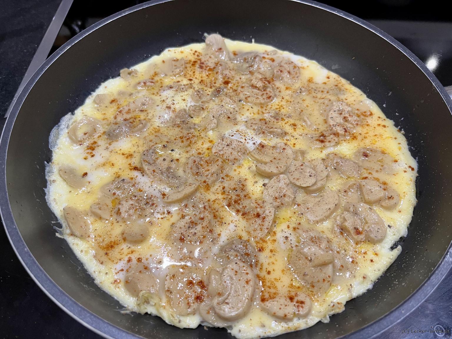 Rührei mit Champignons