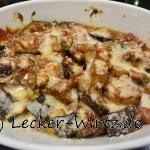 Griechische Aubergine mit Zucchini und Feta