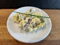 Zwiebel-Parmesan Butter