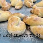 Donut-Schleifen mit Zimt und Zucker