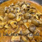 Champignons in Pernot-Tomatensauce